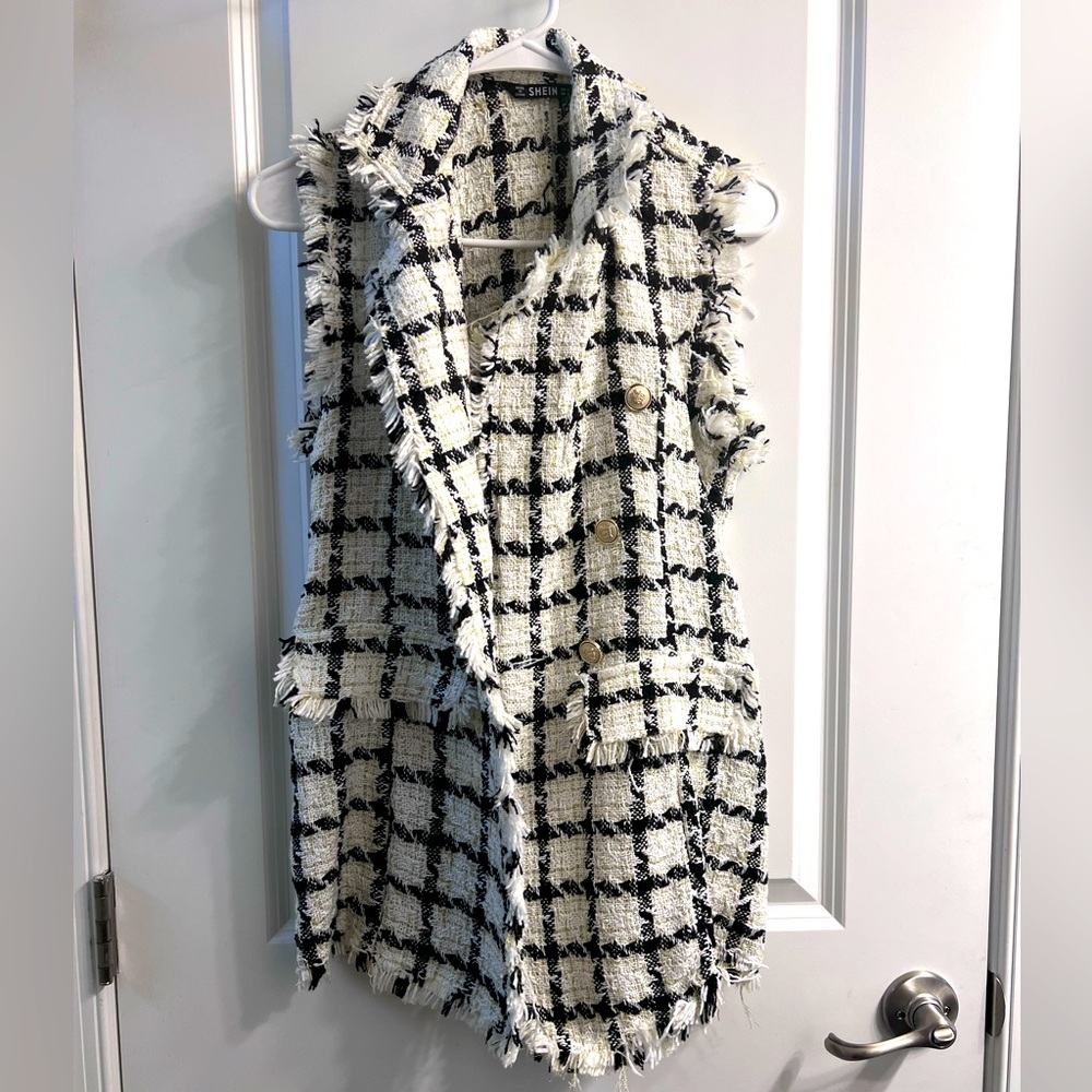 Fashion vest!